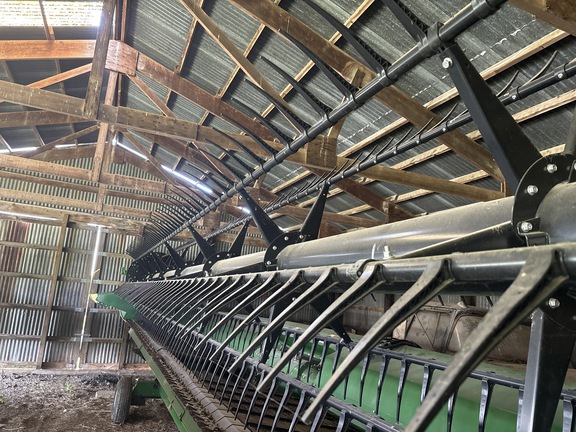 Used 2023 John Deere RD35F Combine Platforms at Koenig Equipment in Franklin, IN - Photo11