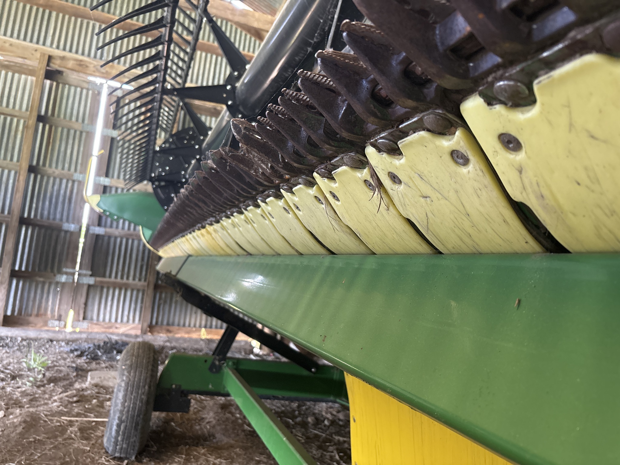 Used 2023 John Deere RD35F Combine Platforms at Koenig Equipment in Franklin, IN - PhotoXL13