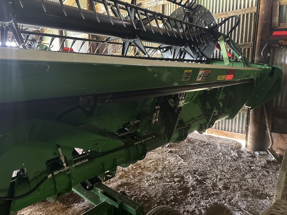 Used 2023 John Deere RD35F Combine Platforms at Koenig Equipment in Franklin, IN - Photo18