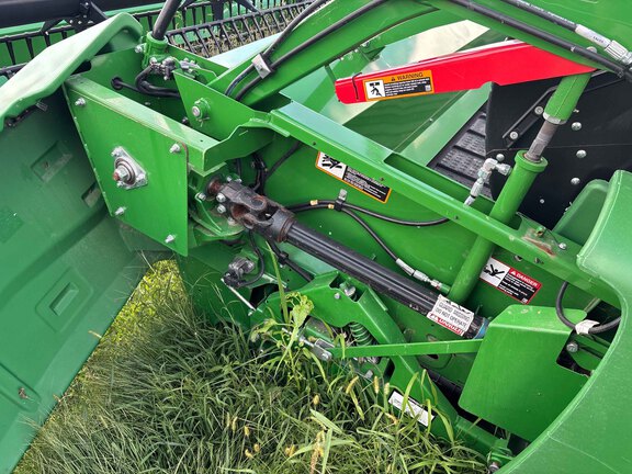 Used 2023 John Deere RD35F Combine Platforms at Koenig Equipment in Anna, OH - Photo17