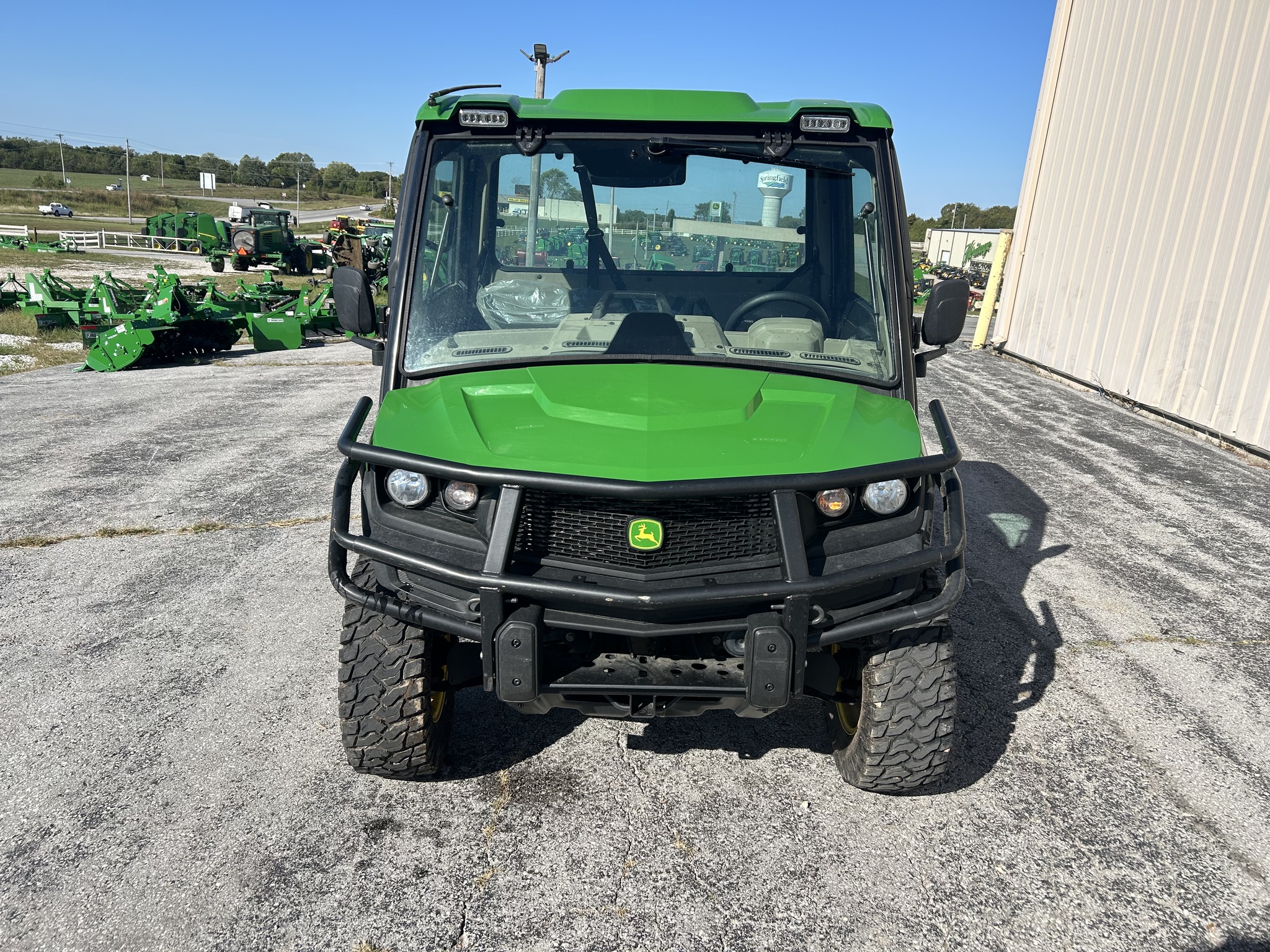  2024 John Deere XUV 835R at Heritage Tractor in Rogersville, MO