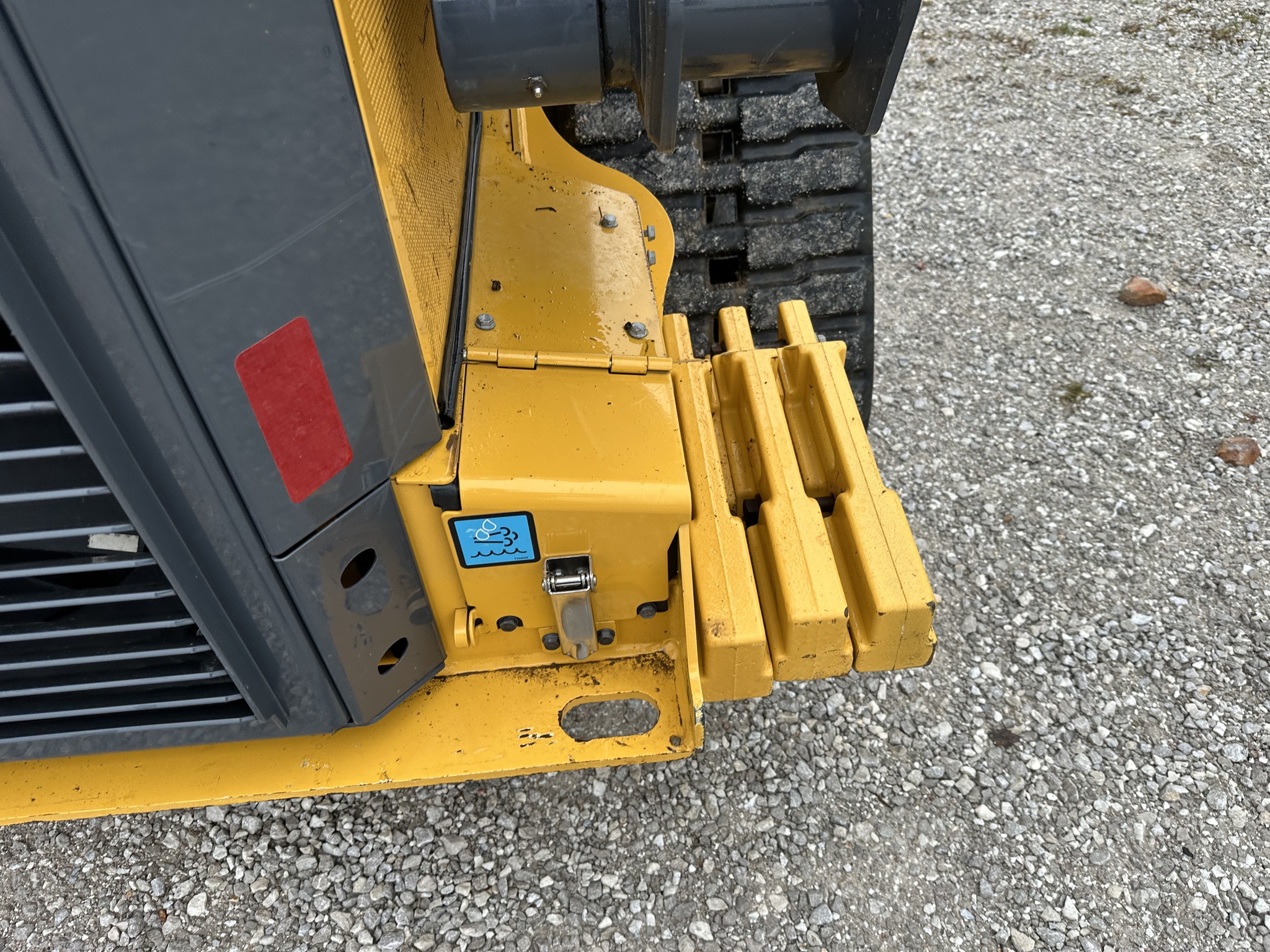  2023 John Deere 333G at Heritage Tractor in Joplin, MO