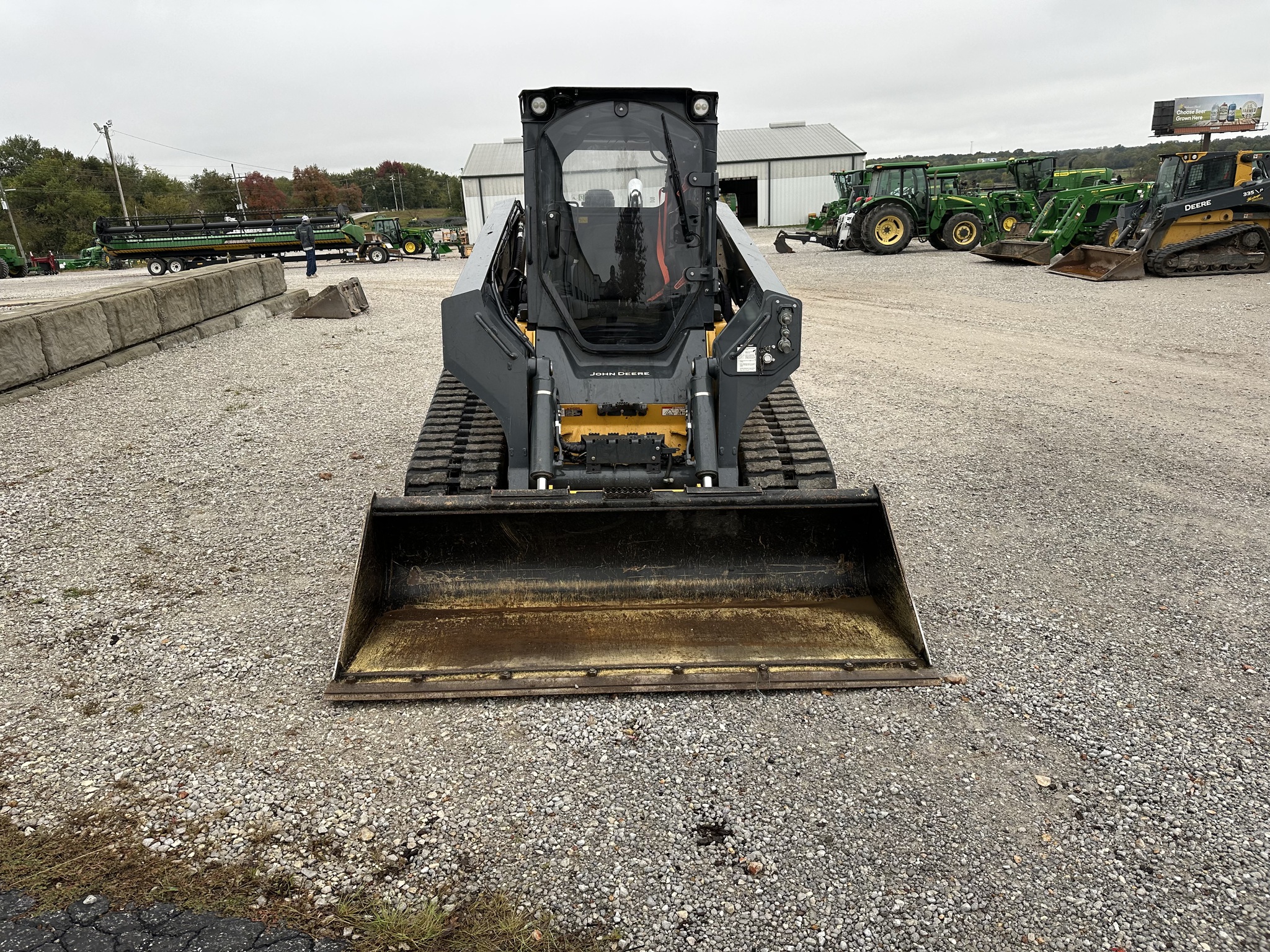  2023 John Deere 333G at Heritage Tractor in Joplin, MO