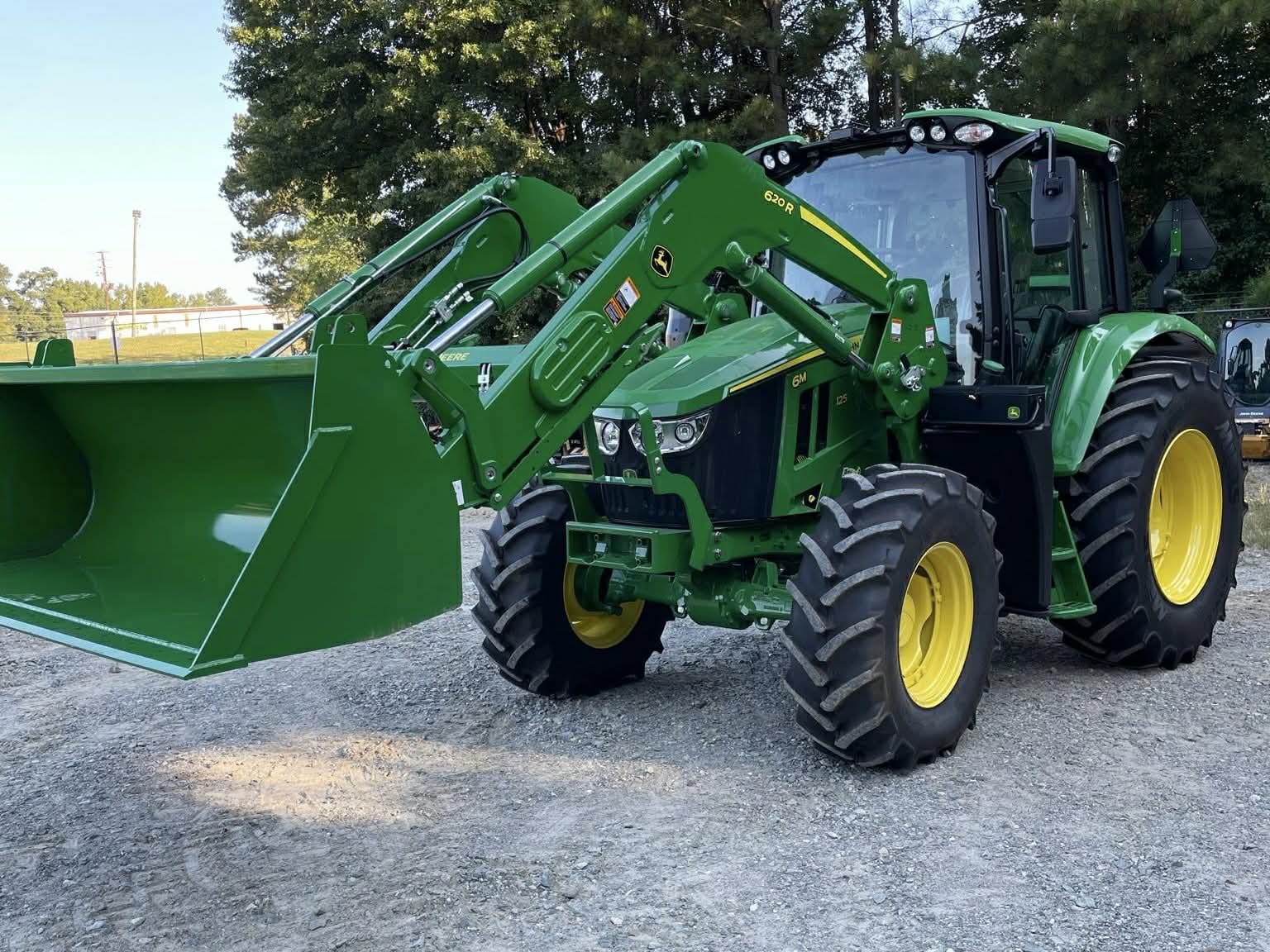 2025 John Deere 6M 125 Image 3