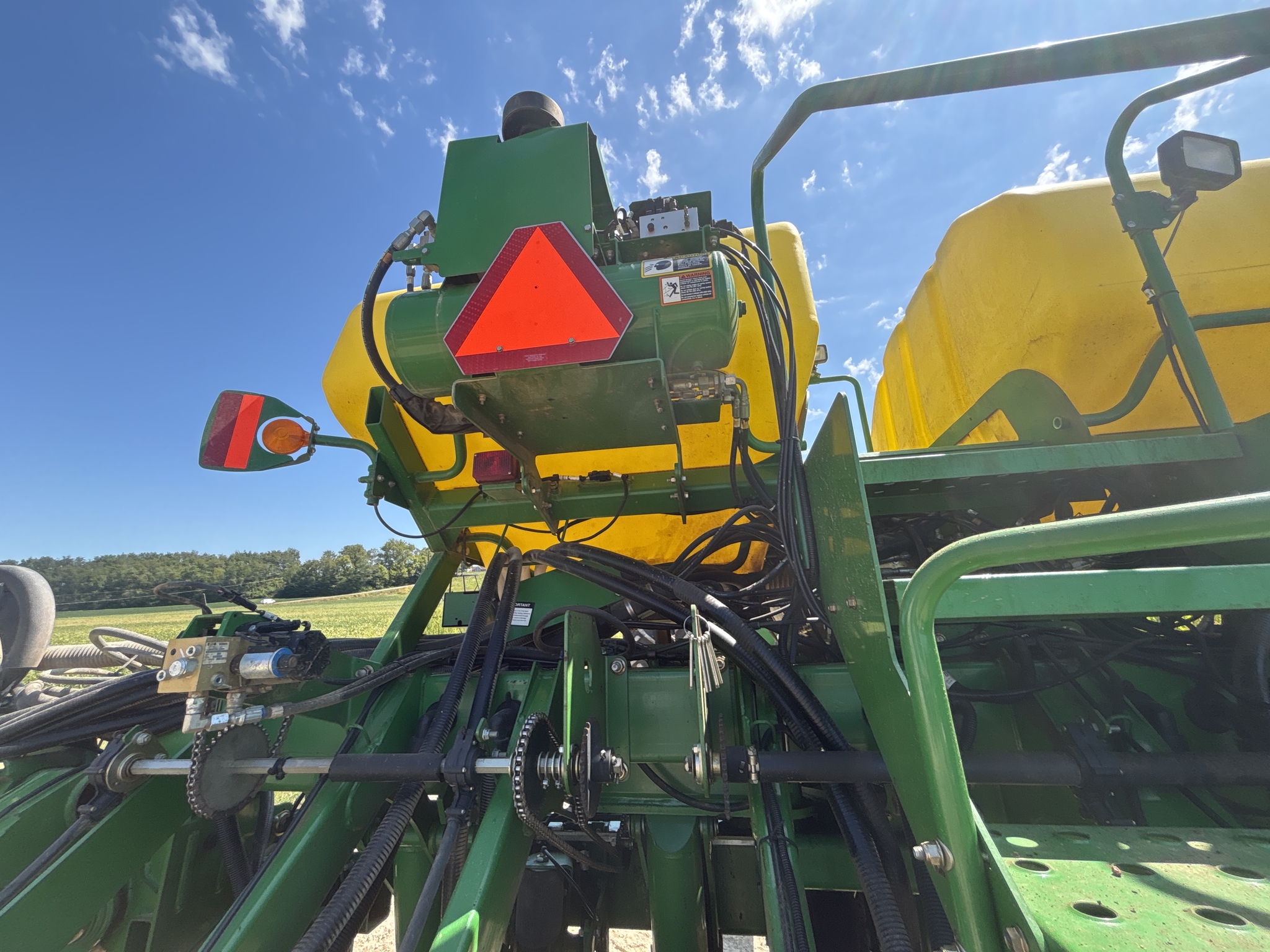 Used 2013 John Deere 1790 Planters: Drawn at Koenig Equipment in Anna, OH - PhotoXL22