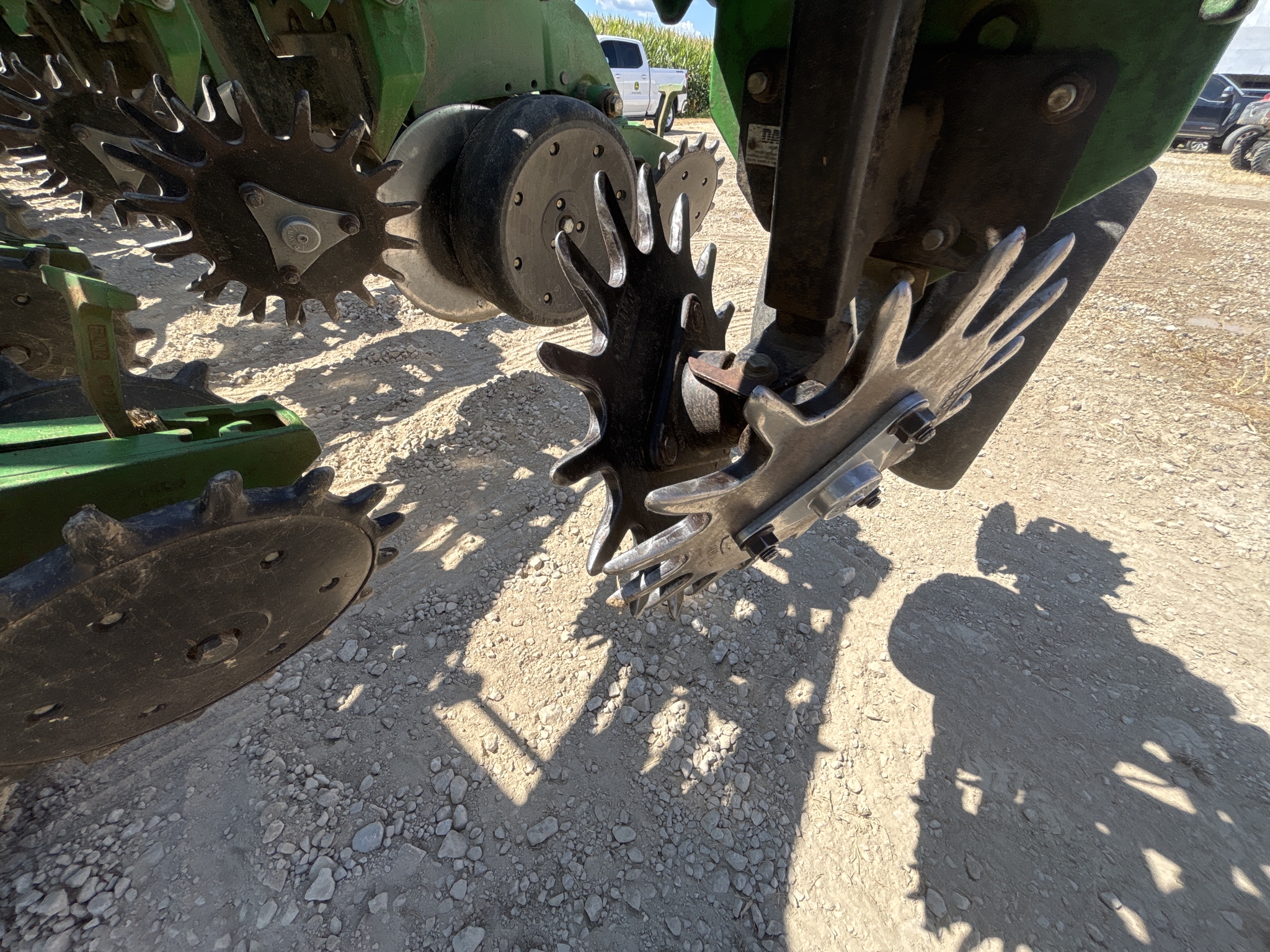 Used 2013 John Deere 1790 Planters: Drawn at Koenig Equipment in Anna, OH - PhotoXL33