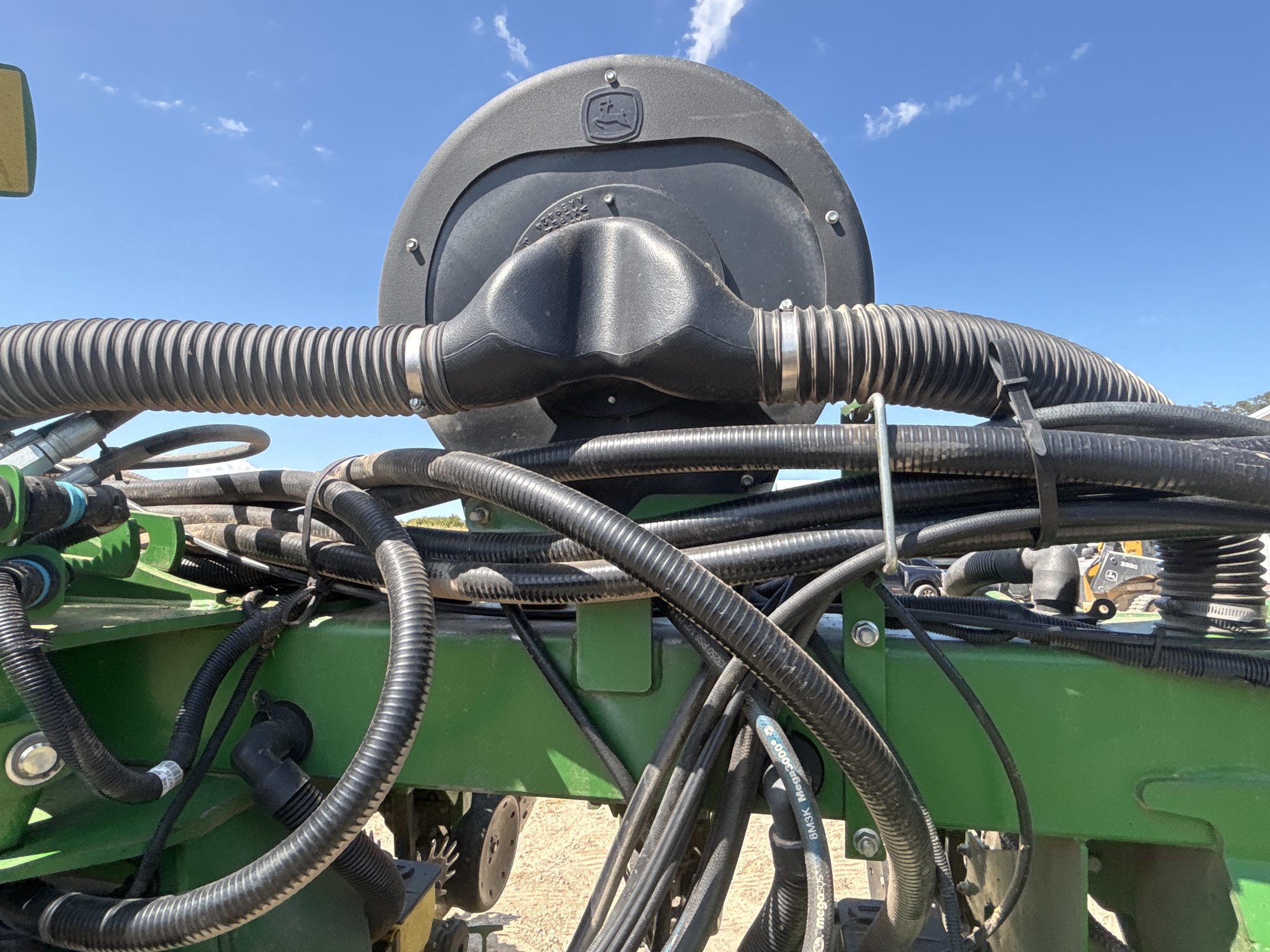 Used 2013 John Deere 1790 Planters: Drawn at Koenig Equipment in Anna, OH - PhotoXL35
