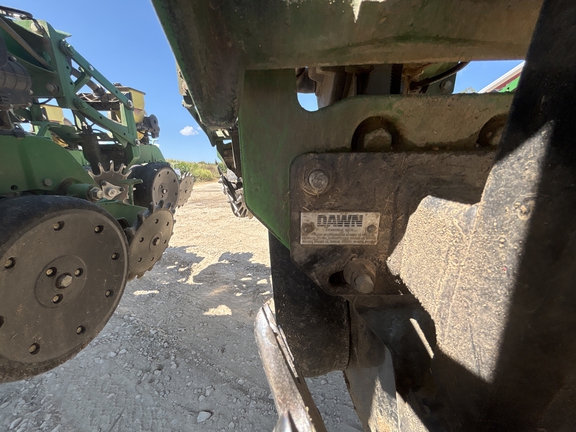 Used 2013 John Deere 1790 Planters: Drawn at Koenig Equipment in Anna, OH - Photo39