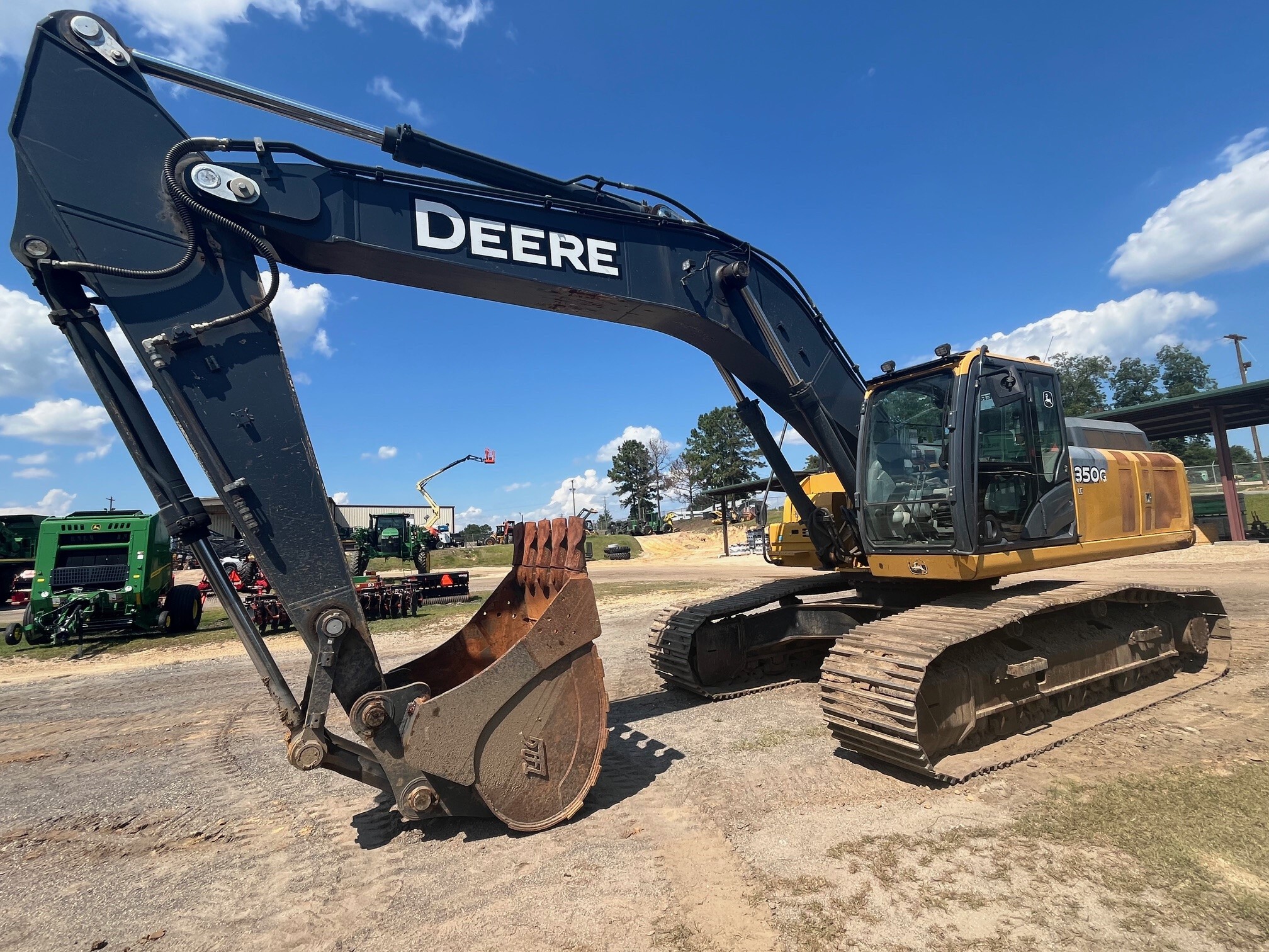 2019 John Deere 350G LC Image 1