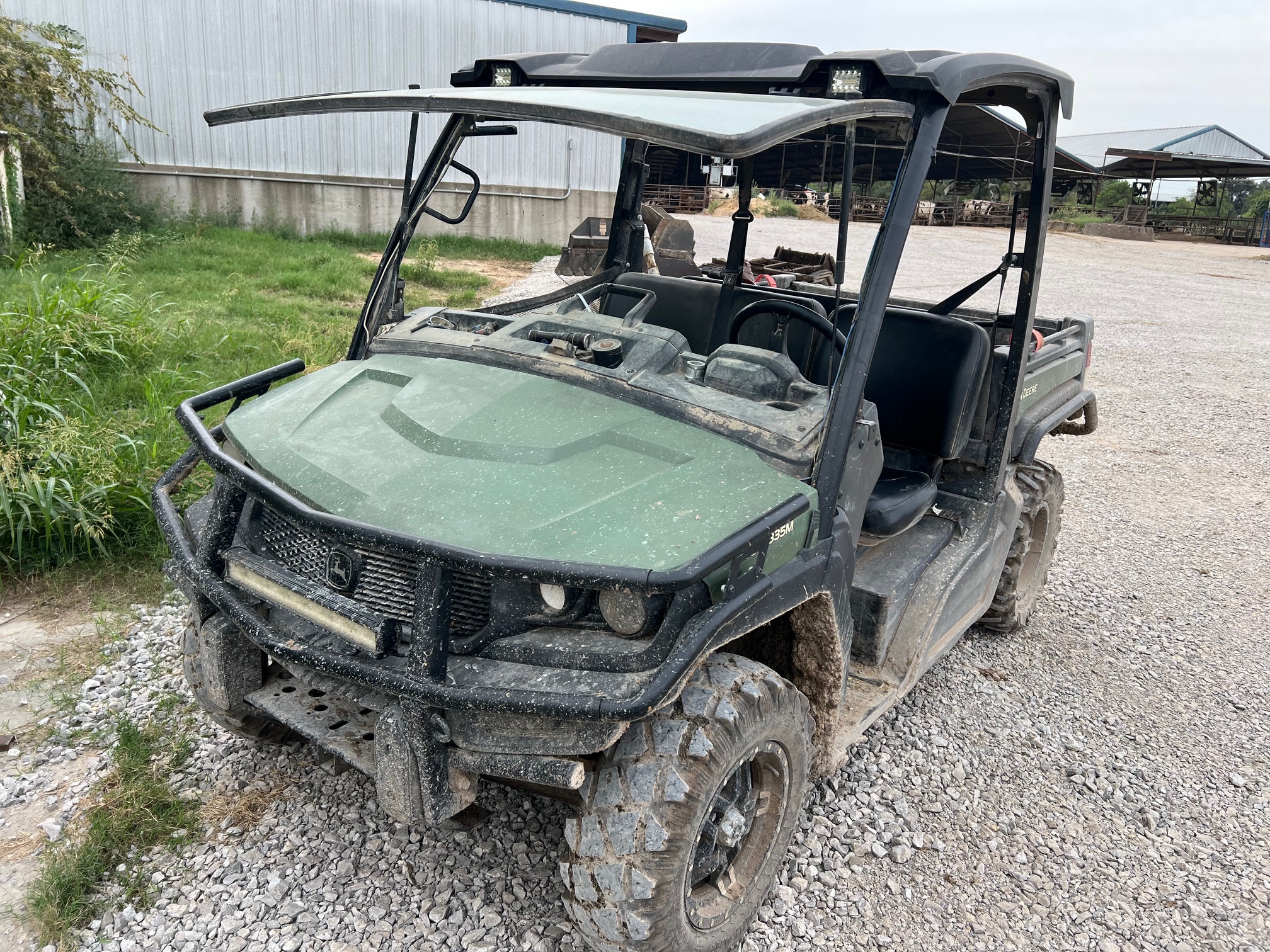 2021 John Deere XUV 835M Image 1