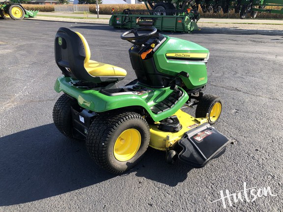 Photo of 2017 John Deere X390