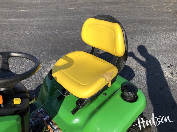 Photo of 2017 John Deere X390