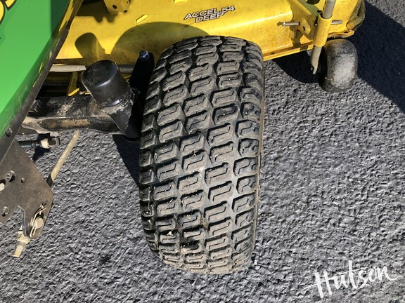 Photo of 2017 John Deere X390