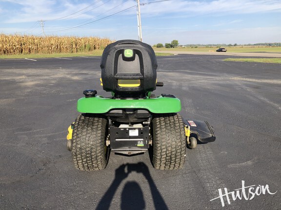 Photo of 2017 John Deere X390