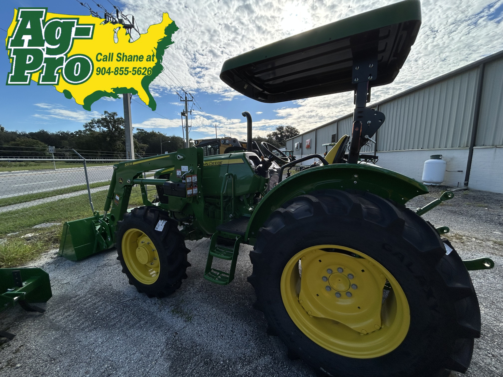 2025 John Deere 5060E Image 1
