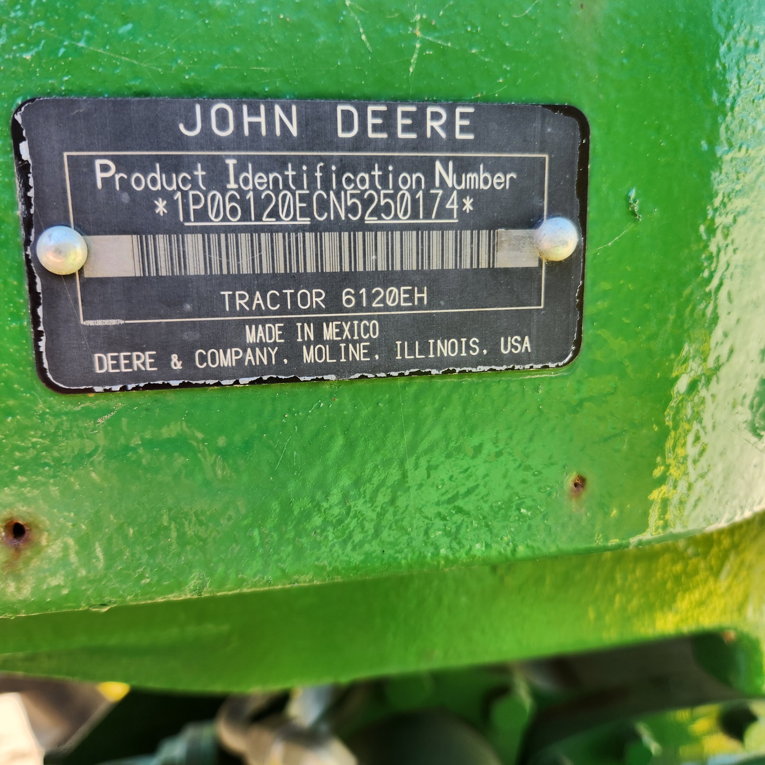2022 John Deere 6120E Image 13