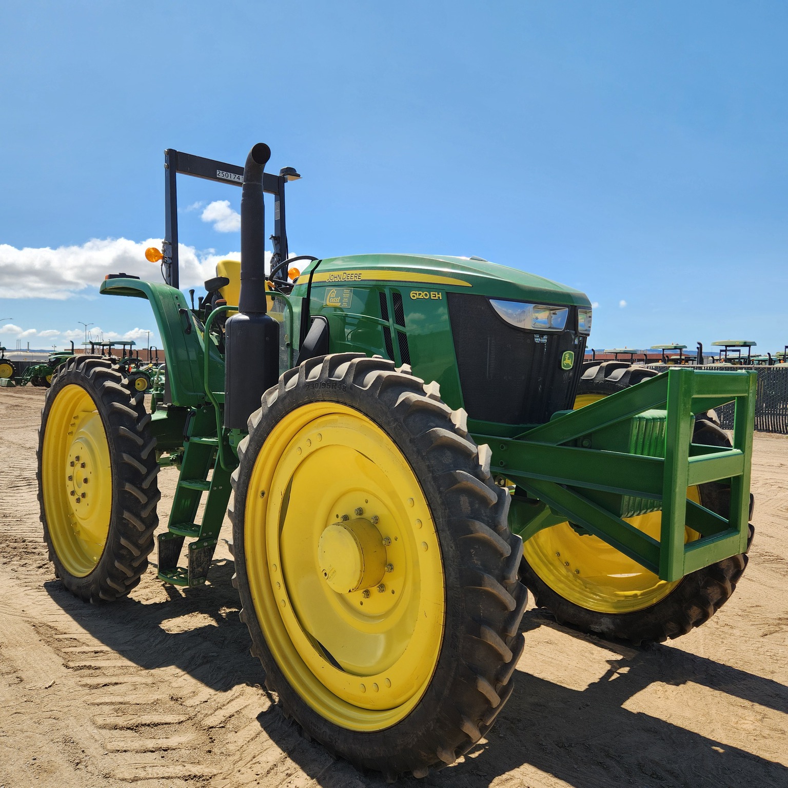 2022 John Deere 6120E Image 7