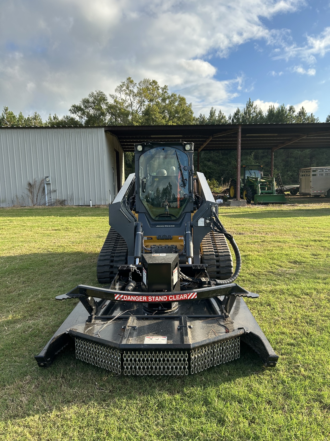 2021 John Deere 331G Image 4
