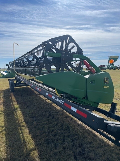 2019 John Deere 630F Image 2