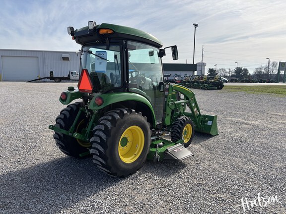 Photo of 2024 John Deere 3046R