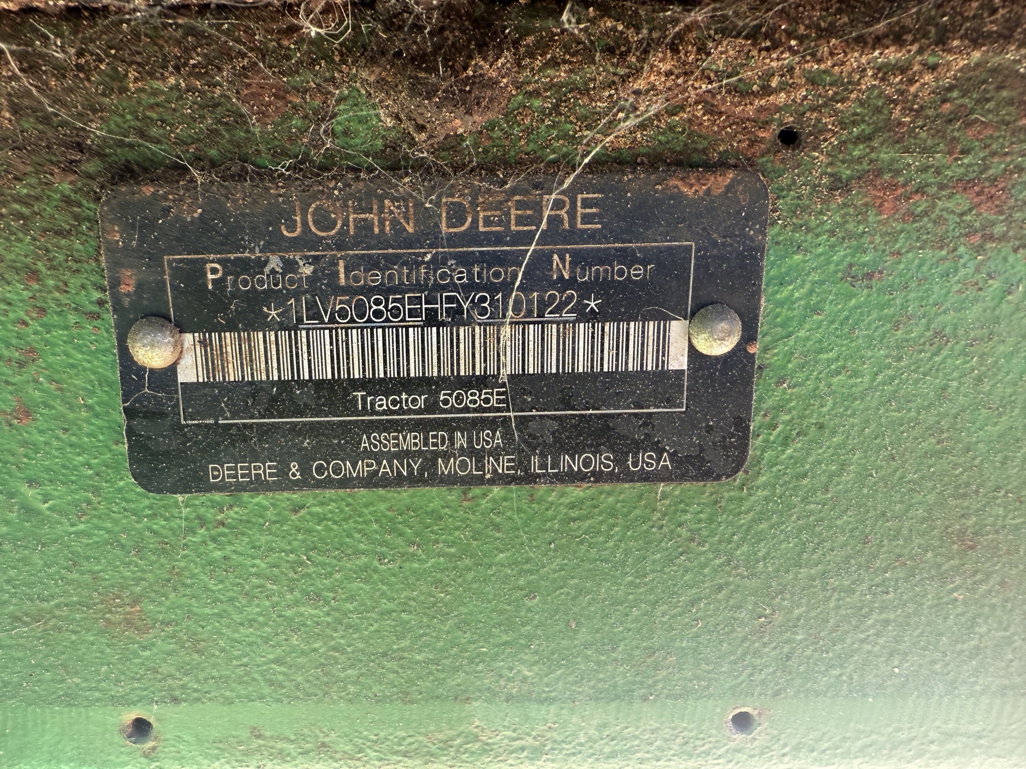 2015 John Deere 5085E Image 10