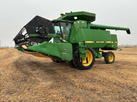 2002 John Deere 925 Image 4