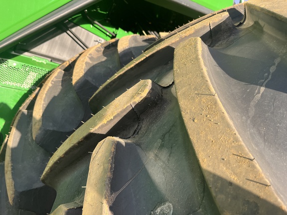 Used 2025 John Deere X9 1100 Combines at Horizon Ag & Turf in High Prairie, AB - Photo16