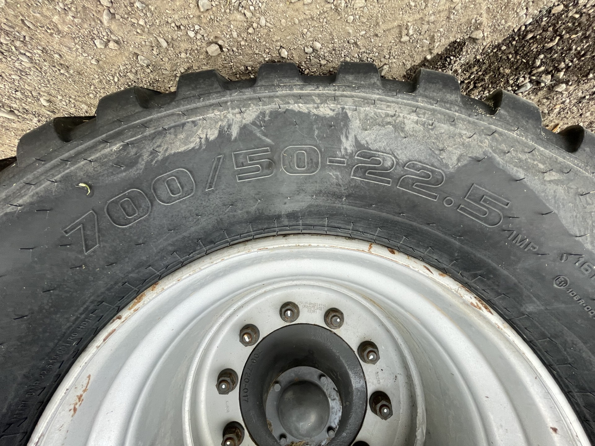 2013 Massey Ferguson 2170 Image 9