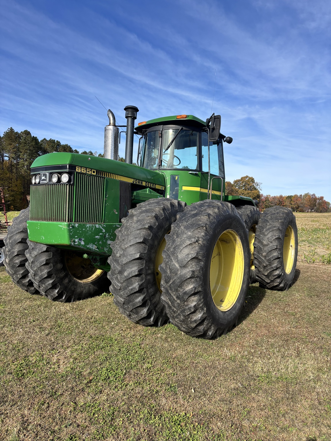 1986 John Deere 8650 Image 1