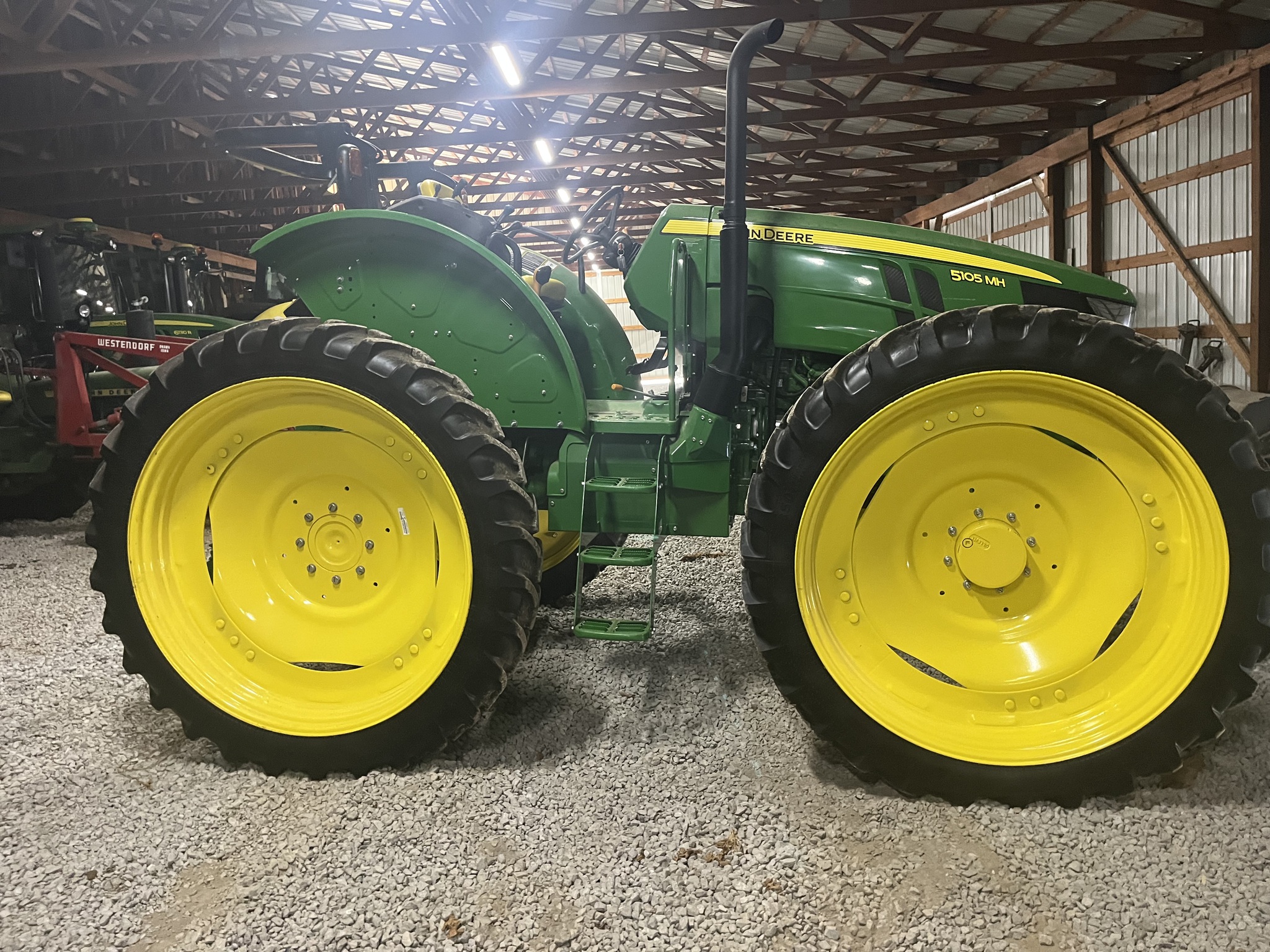 2024 John Deere 5105M