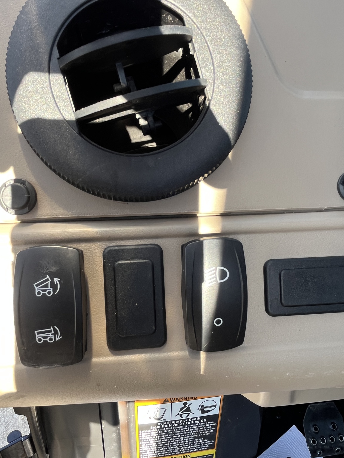 2021 John Deere XUV 835R Image 8