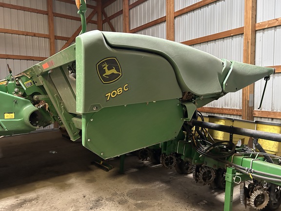  John Deere 708C