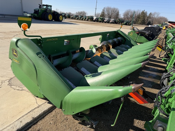  John Deere 708C