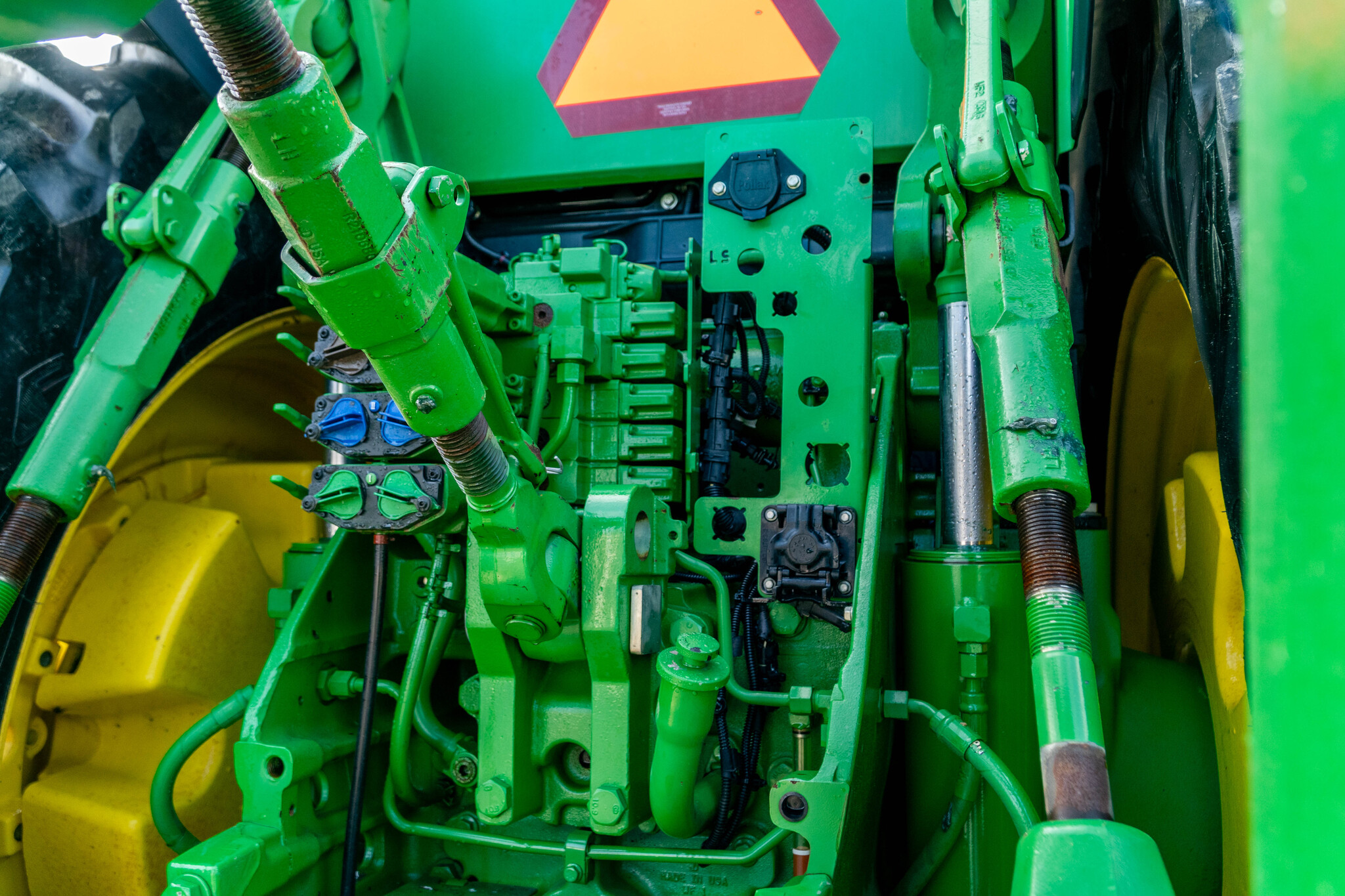 Used 2022 John Deere 8R 310 Row Crop Tractors at Koenig Equipment in Anna, OH - PhotoXL19