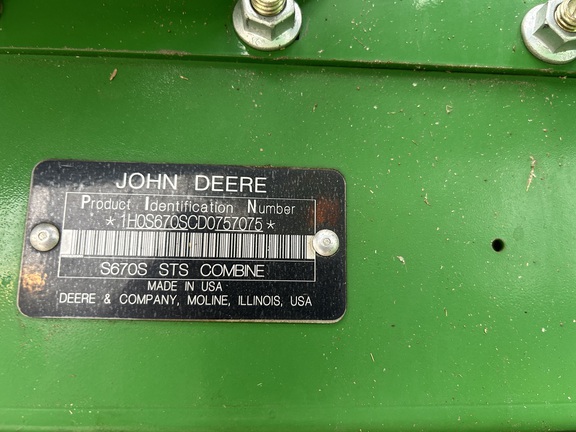 Used 2013 John Deere S670 Combines at Horizon Ag & Turf in Westlock, AB - Photo8