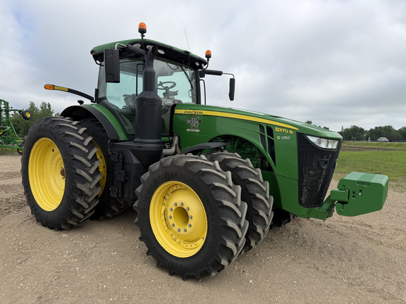  John Deere 8370R