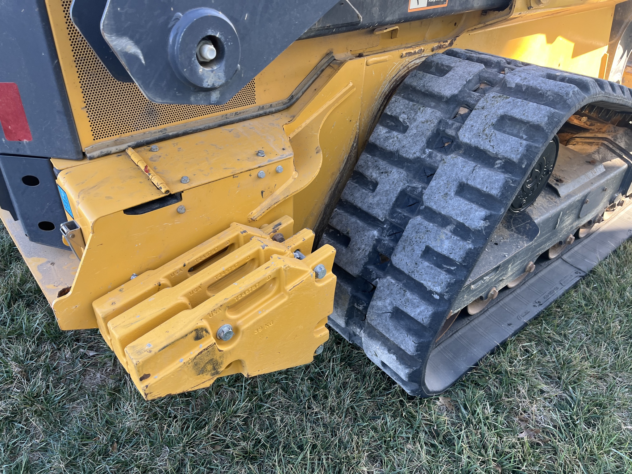  2023 John Deere 333G at Heritage Tractor in Adrian, MO