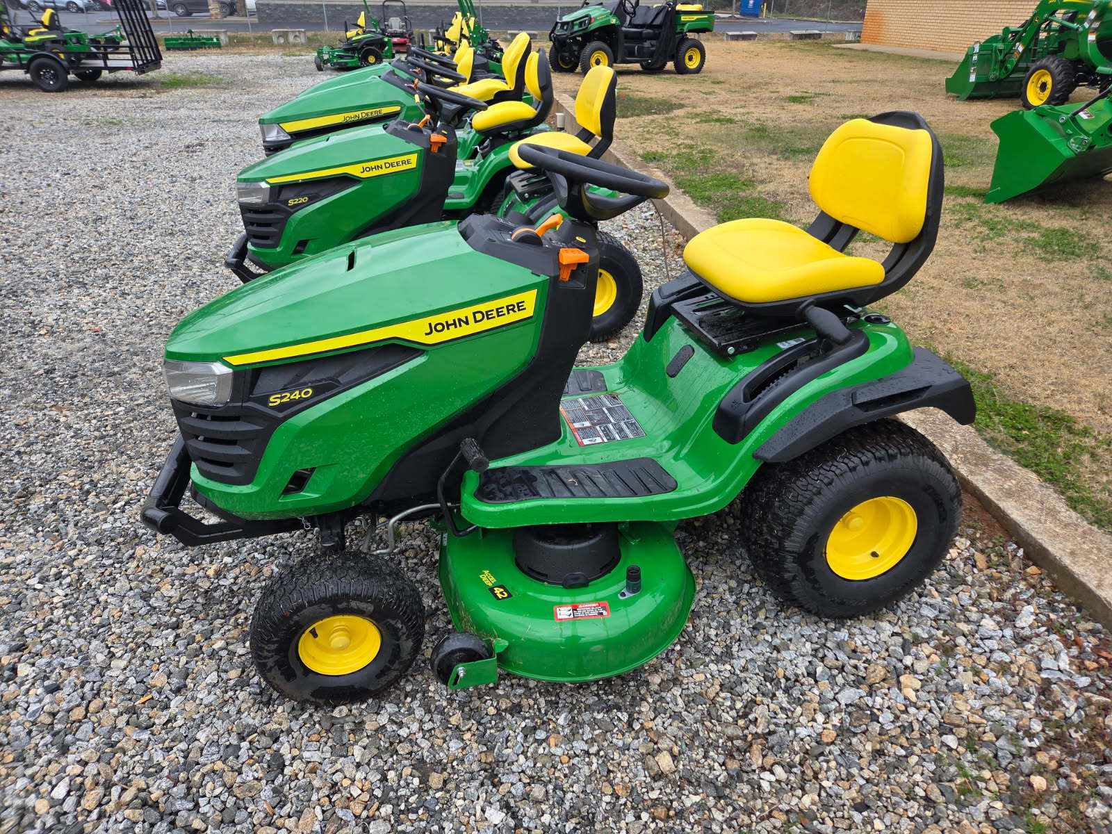 2025 John Deere S240 Image 1