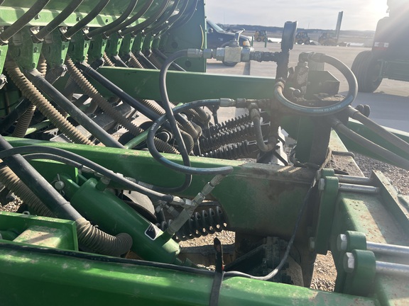 2021 John Deere 1590 (19th thumbnail)