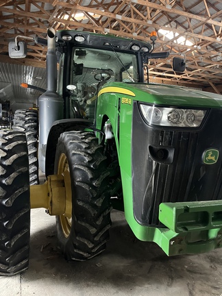 Photo of 2013 John Deere 8335R