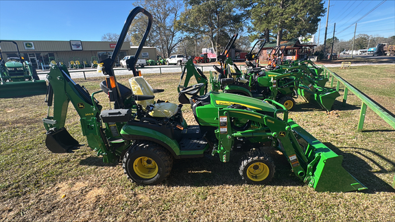 2024 John Deere 1025R Photo 2