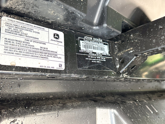 2022 John-Deere 835M