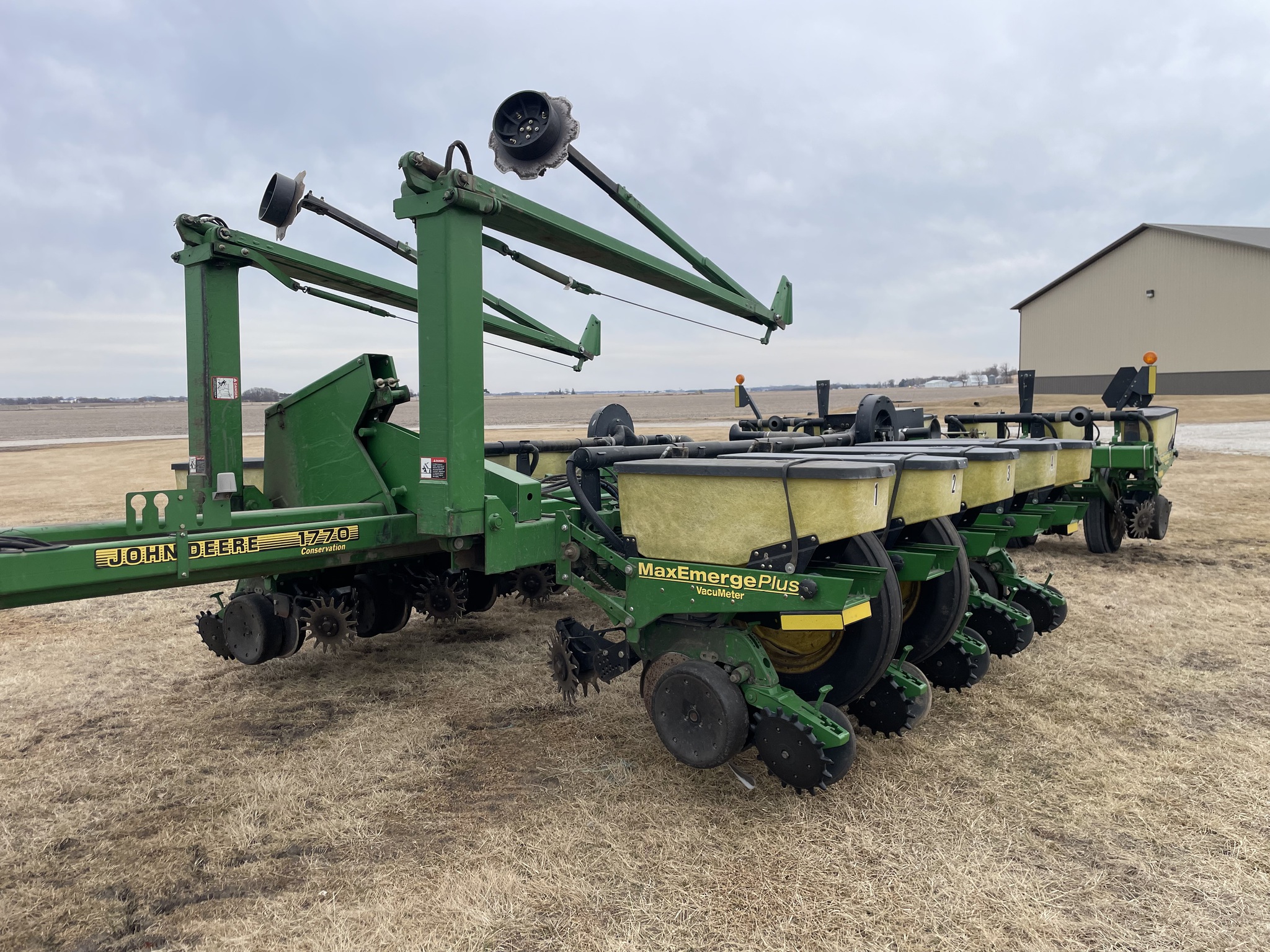  2000 John Deere 1770 at Heritage Tractor in Geneseo, IL