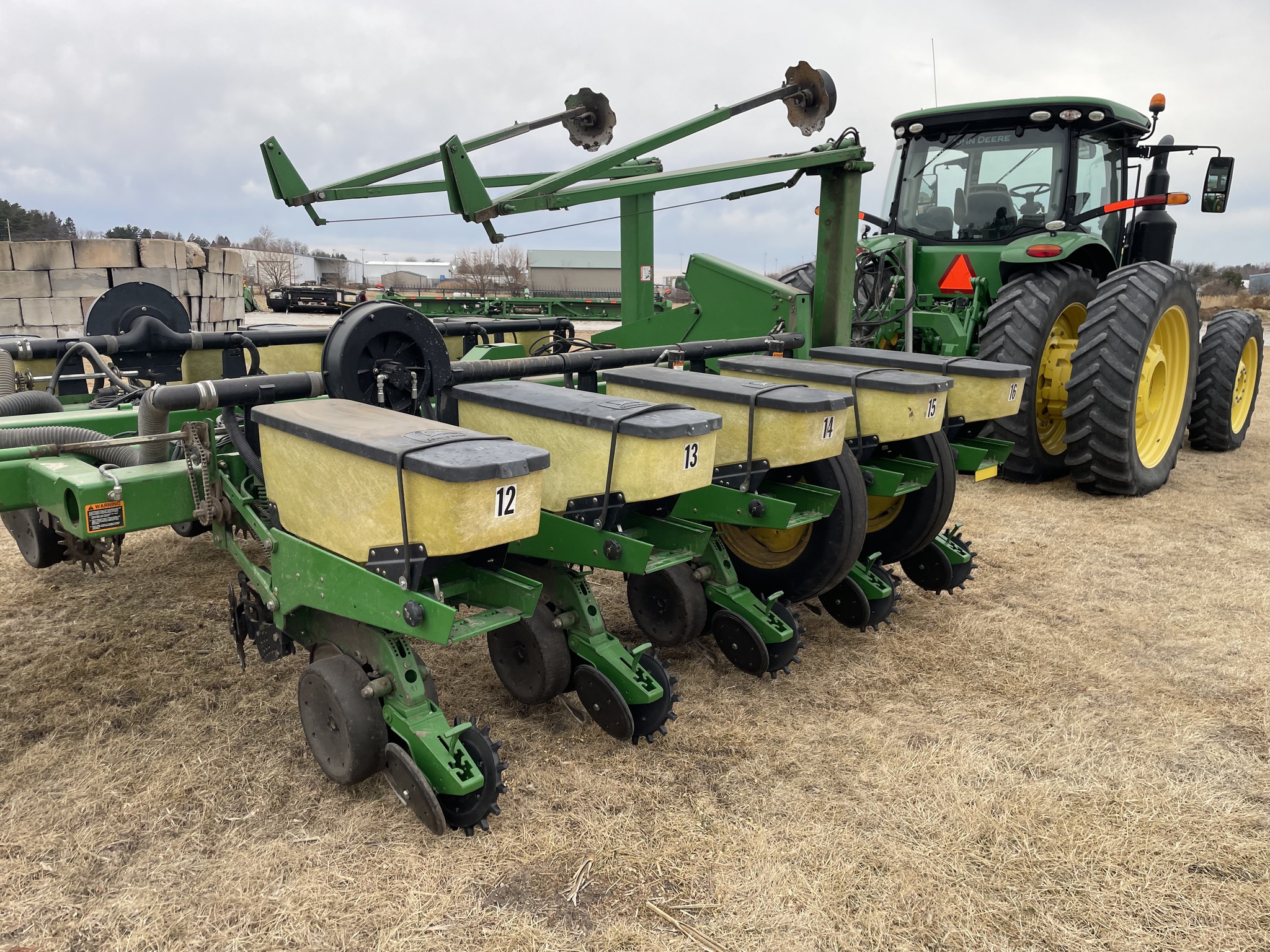  2000 John Deere 1770 at Heritage Tractor in Geneseo, IL