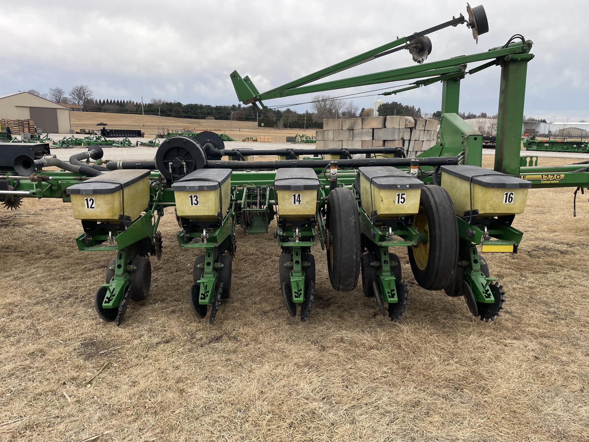  2000 John Deere 1770 at Heritage Tractor in Geneseo, IL