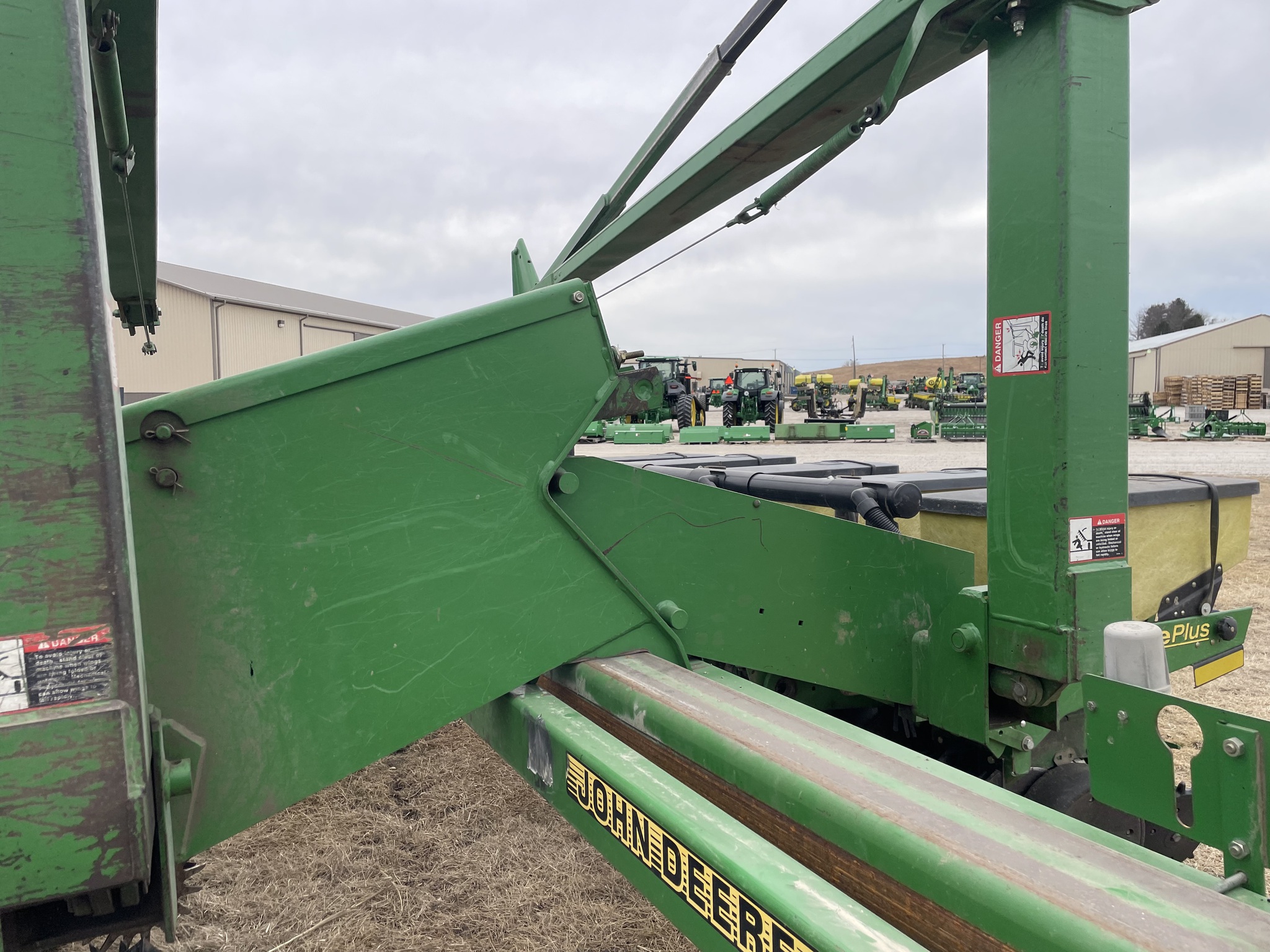  2000 John Deere 1770 at Heritage Tractor in Geneseo, IL