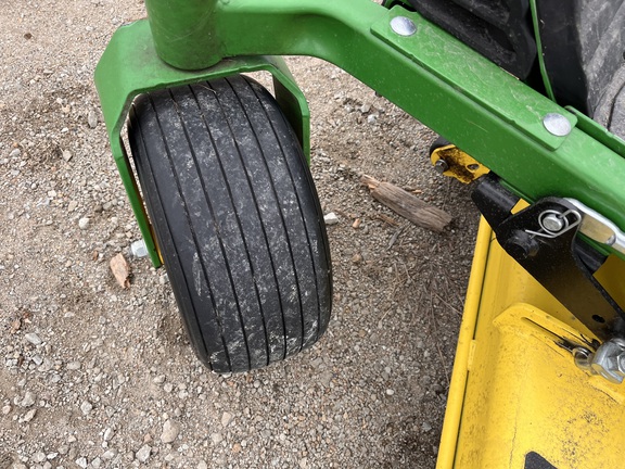 2022 John Deere Z530R - Photo9