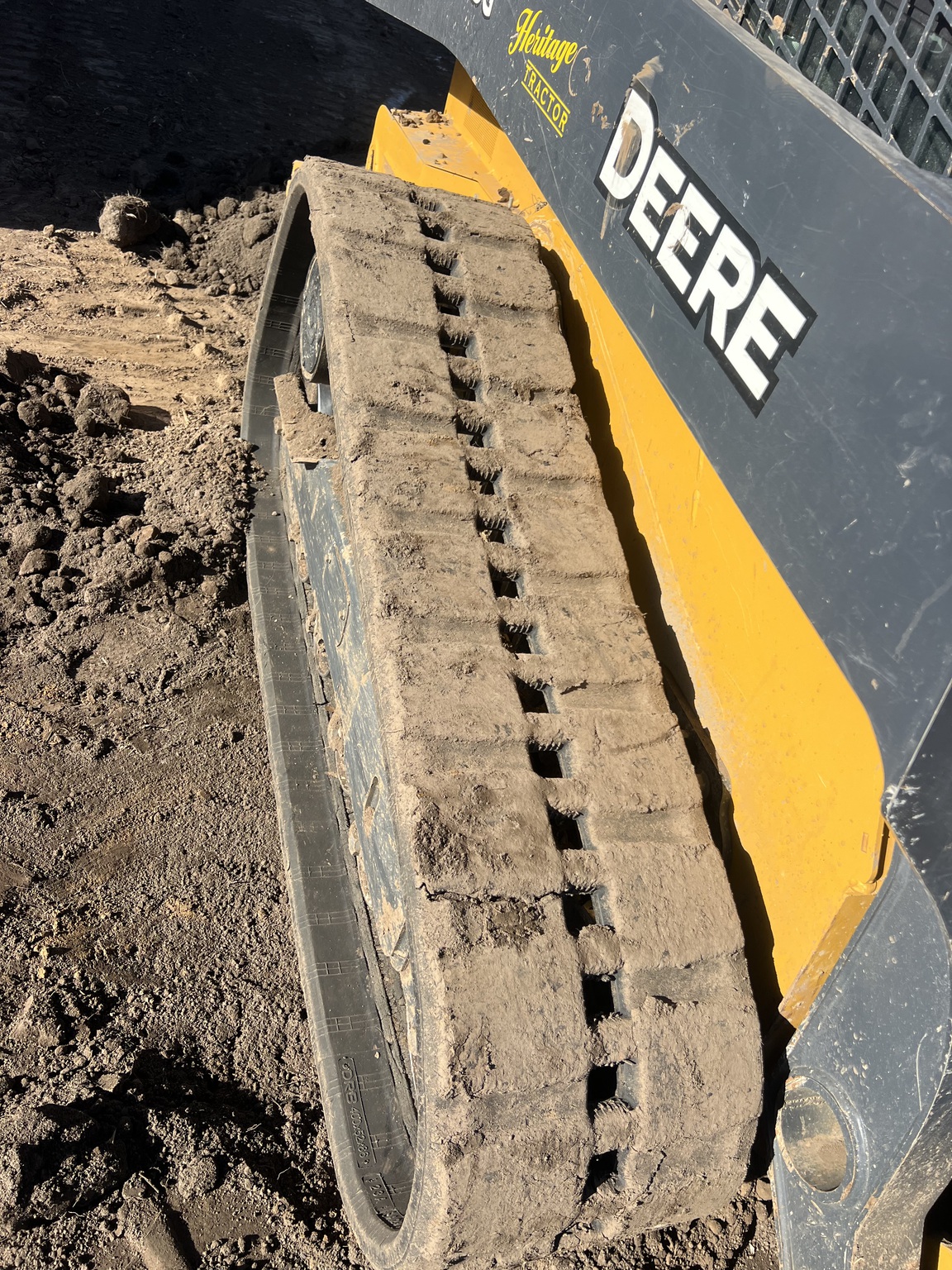  2023 John Deere 325G at Heritage Tractor in Rogersville, MO