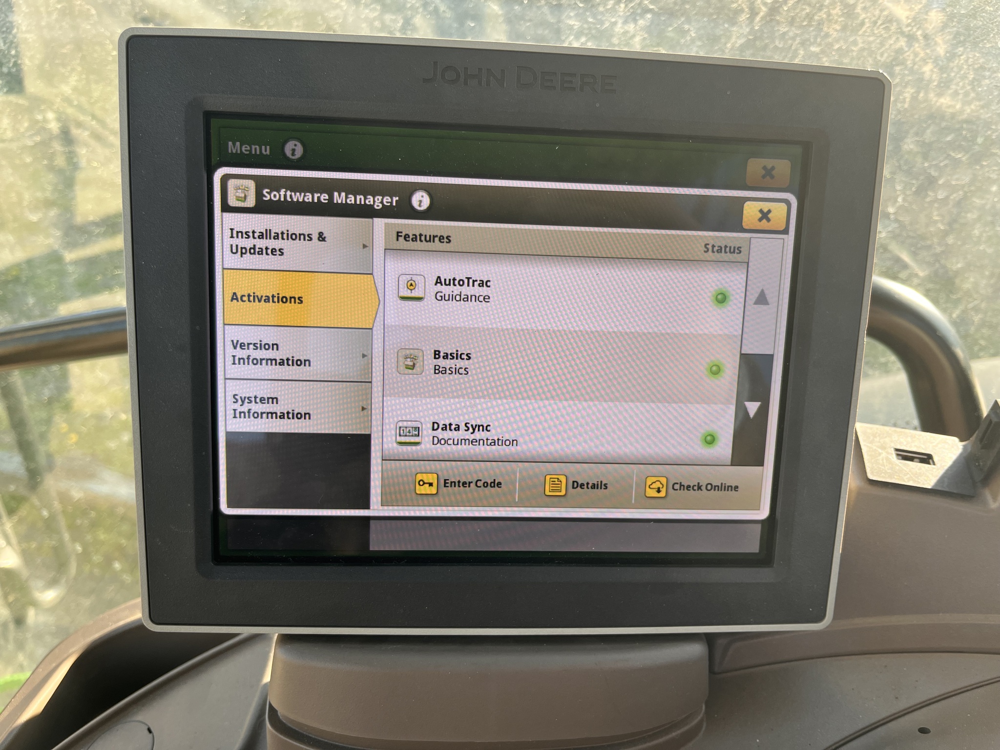 2022 John Deere 6R 155 Image 13