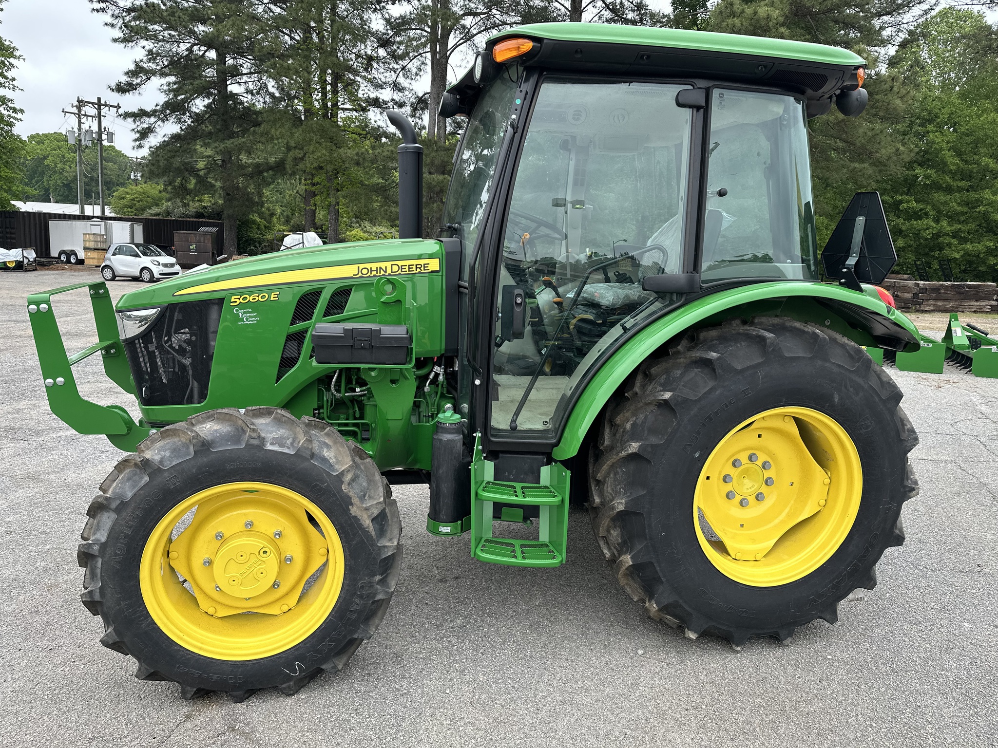 2025 John Deere 5060E Image 1